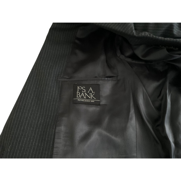 Jos A Bank Men's 42L Suit Coat Slim Fit Black Pinstripe Wool Blend Business - Picture 7 of 10